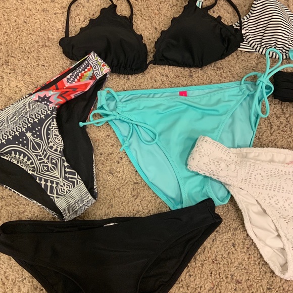 VGUC Victoria’s Secret/Target lit- $25 for all! - Picture 3 of 5